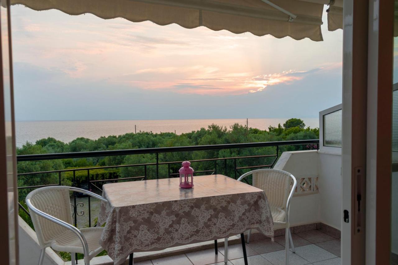 Villa Gesthimani Neos Marmaras Esterno foto
